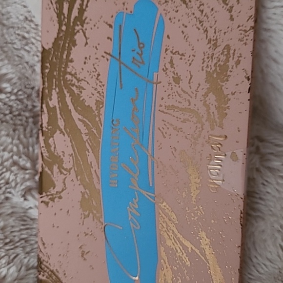 Alamar complexion trio - Picture 3 of 4